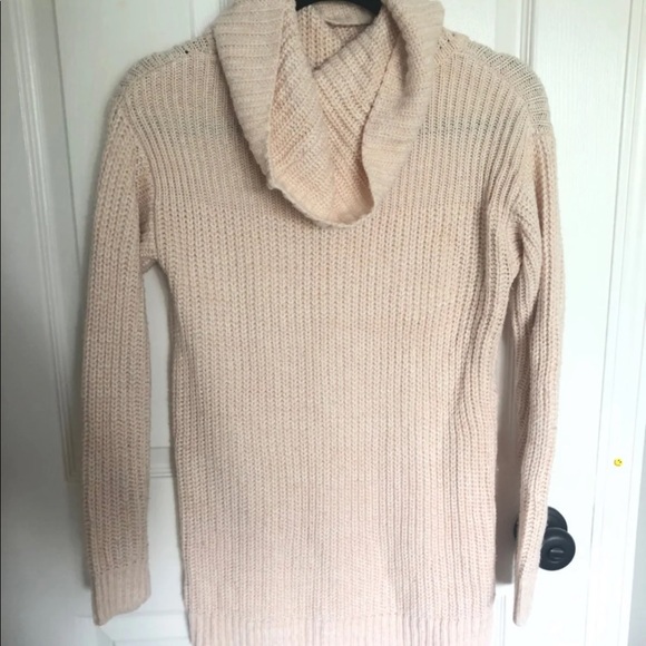 H&M Knit Pink Sweater turtleneck soft - Picture 2 of 4